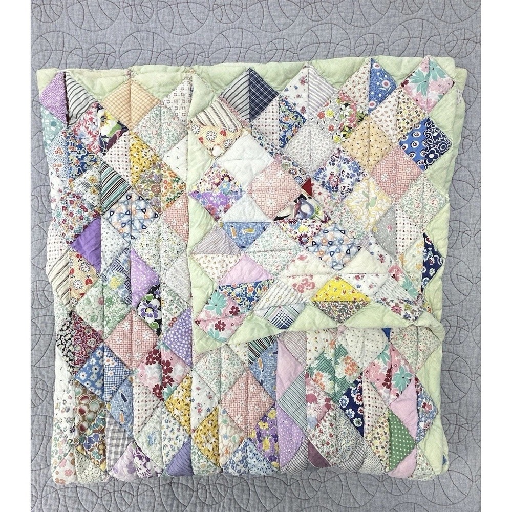 Vintage Handmade Patchwork Quilt Floral Feedsack Style Diamond‎ Scrap Pastel